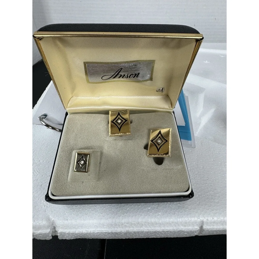 Anson gold tone rectangular cuff links and tie pin clear‎ stone